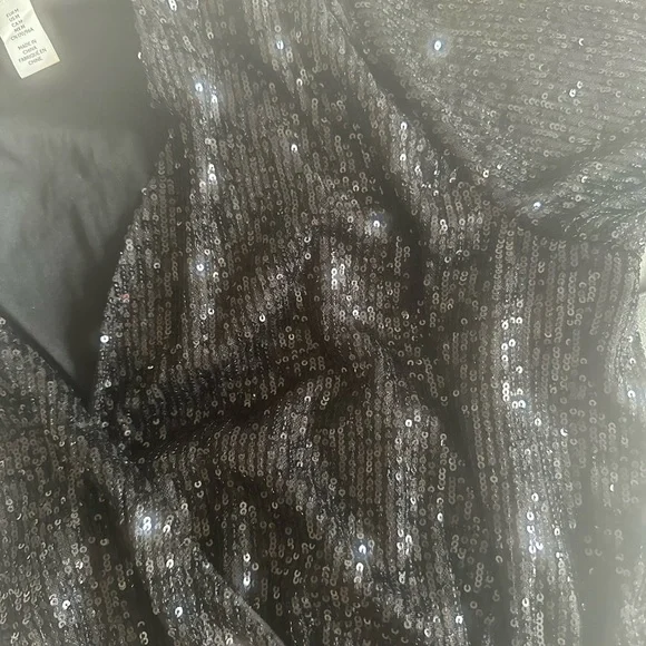 HM party holiday 2 piece, black sparkly size medium, worn 1 time - Picture 2 of 5
